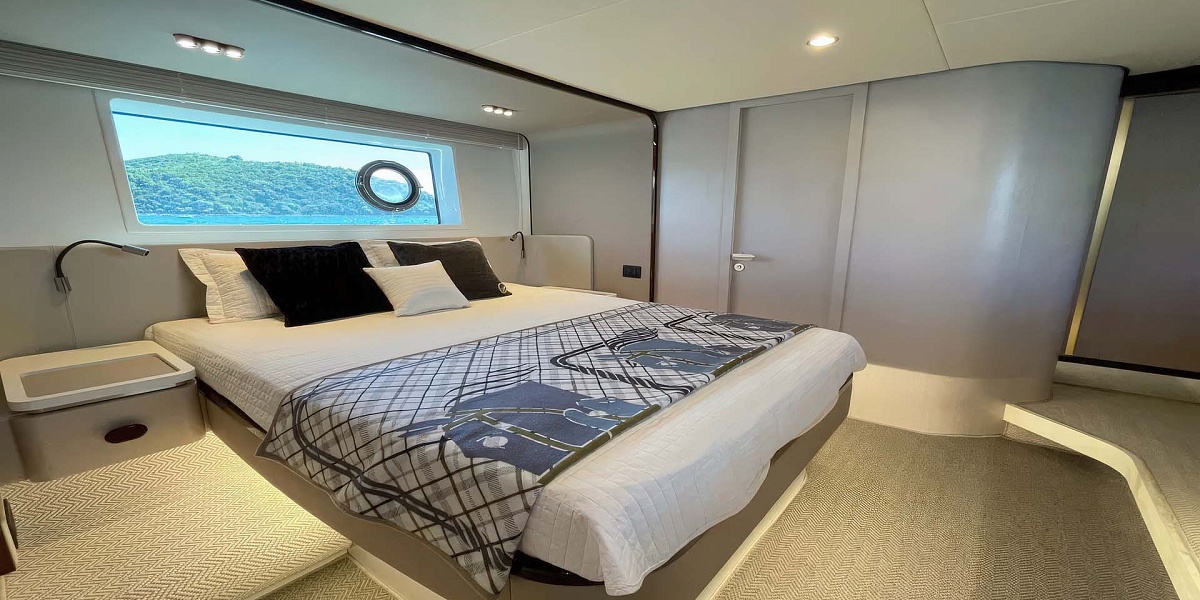 Аренда яхты Azimut 60 Mare на Пхукете